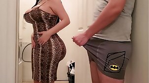 BIG ASS STEPMOM FUCKS HER PORN ADDICT SON IN THE LAUNDRY ROOM