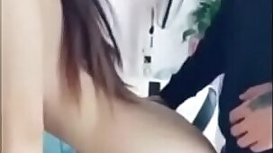 Thầy giáo đụ học sinh